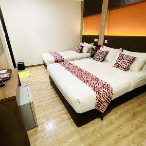 City Central Deluxe Triple Room